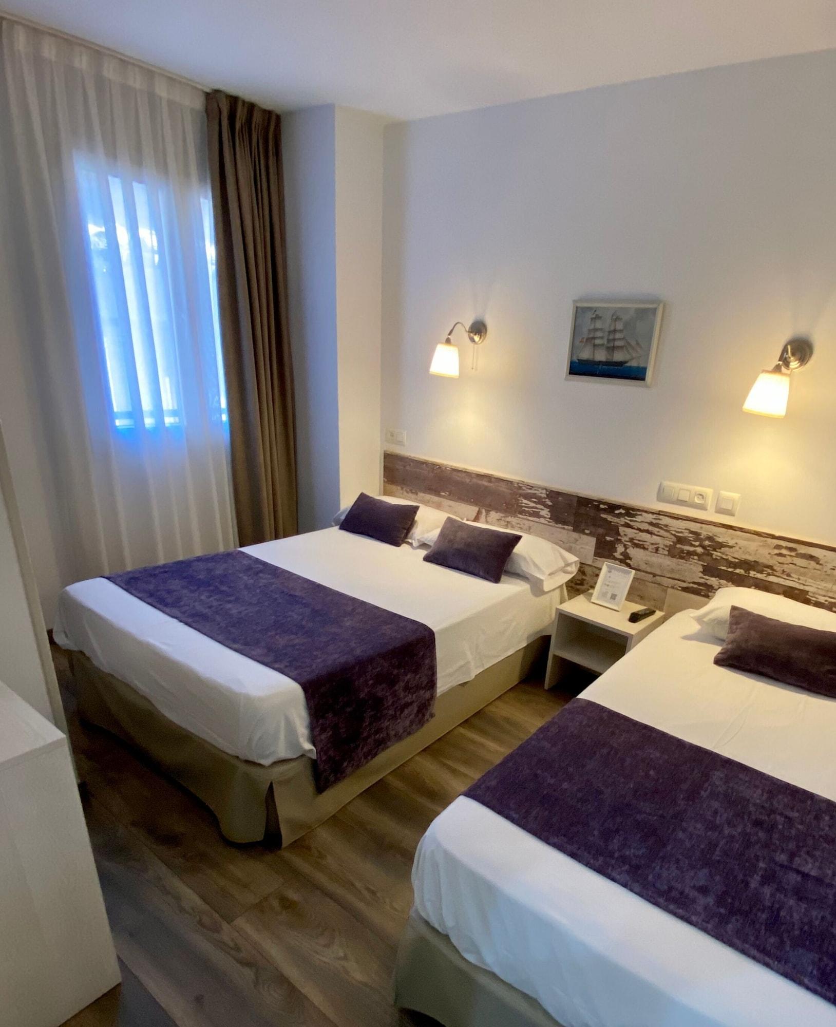 Hotel Bella Dolores Lloret de Mar Exterior photo